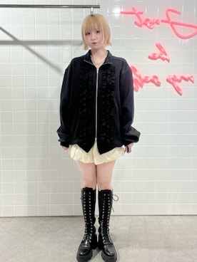 「アイテム（ジャージ）」を使った、RINAさん（レディース・156cm）の秋コーディネート