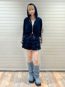 「アイテム（パーカー）」を使った、RINAさん（レディース・156cm）の夏コーディネート