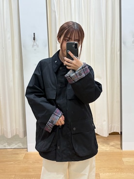 「URBAN RESEARCH（アーバンリサーチ）のコーデュロイカーブパンツ（その他パンツ）」を使った、菜乃さん（レディース・155cm）の秋コーディネート