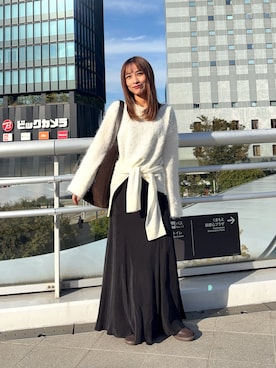 「アイテム（スニーカー）」を使った、菜乃さん（レディース・155cm）の秋コーディネート