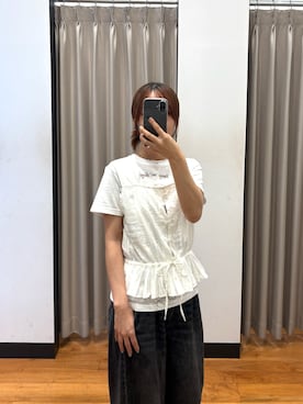 「URBAN RESEARCH（アーバンリサーチ）のTeya　TATOO T-SHIRTS（Tシャツ/カットソー、ホワイト系）」を使った、菜乃さん（レディース・155cm）の夏コーディネート