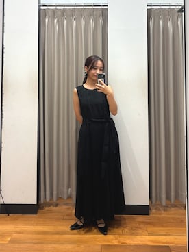 「URBAN RESEARCH ROSSO WOMEN（アーバンリサーチ　ロッソ）のベルト付フレアシルエットロングドレス（ワンピース、ブラック系）」を使った、菜乃さん（レディース・155cm）の夏コーディネート
