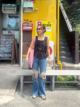 「URBAN RESEARCH（アーバンリサーチ）のインドピンタックレースブラウス（シャツ/ブラウス、ブラック系）」を使った、菜乃さん（レディース・155cm）の夏コーディネート