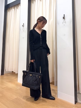 「アイテム（ローファー）」を使った、菜乃さん（レディース・155cm）の秋コーディネート