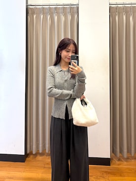 「URBAN RESEARCH（アーバンリサーチ）の『UR TECH』コンパクトポロ衿ニット（ニット/セーター、グレー系）」を使った、菜乃さん（レディース・155cm）の秋コーディネート