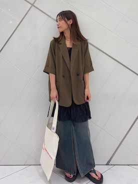 「SENSE OF PLACE by URBAN RESEARCH（センスオブプレイスバイアーバンリサーチ）のアイテム（テーラードジャケット）」を使った、菜乃さん（レディース・155cm）の夏コーディネート