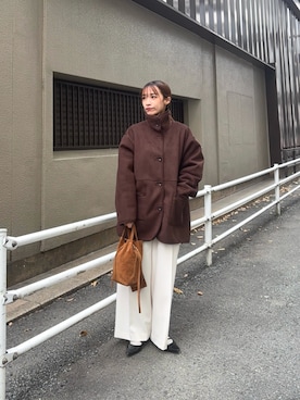 「アイテム（ムートンコート）」を使った、菜乃さん（レディース・155cm）の冬コーディネート