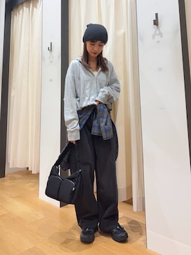 「アイテム（ニットキャップ/ビーニー）」を使った、菜乃さん（レディース・155cm）の秋コーディネート