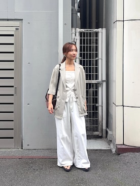 「URBAN RESEARCH（アーバンリサーチ）の『別注』onit×URBAN RESEARCH　キャミソールトップス（キャミソール、ベージュ系）」を使った、菜乃さん（レディース・155cm）の夏コーディネート