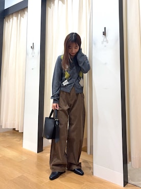 「アイテム（アクセサリー）」を使った、菜乃さん（レディース・155cm）の秋コーディネート