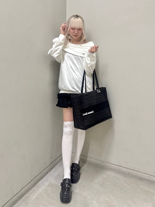 【LouLoumei】リボンチャームツイードトートバッグ NICE CLAUP LouLoumei】リボンチャームツイード横長トートバッグ（トートバッグ