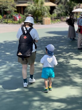 「アイテム（バックパック/リュック）」を使った、mzktrmさん（レディース・150cm）の秋コーディネート