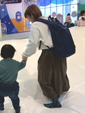 「niko and...（ニコアンド）のアイテム（スカート、グリーン系）」を使った、mzktrmさん（レディース・150cm）の冬コーディネート