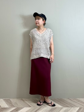 「アイテム（ブレスレット）」を使った、YAMASHITAさん（レディース・156cm）の秋コーディネート