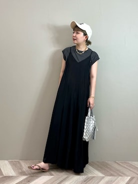 「Gready Brilliant（グレディブリリアン）のＬＵビーチサンダル（サンダル）」を使った、YAMASHITAさん（レディース・156cm）の夏コーディネート
