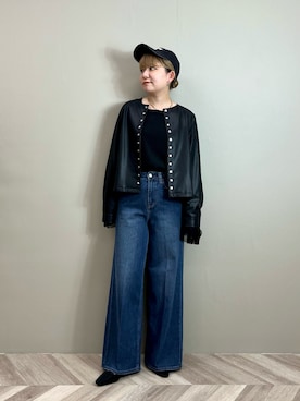 「アイテム（その他アウター、ブラック系）」を使った、YAMASHITAさん（レディース・156cm）の秋コーディネート