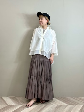 「アイテム（バングル/リストバンド）」を使った、YAMASHITAさん（レディース・156cm）の夏コーディネート