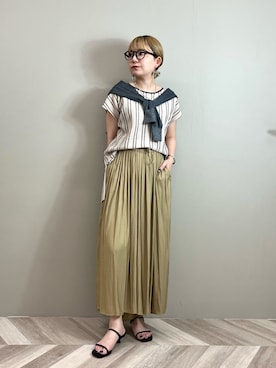 「アイテム（カーディガン/ボレロ）」を使った、YAMASHITAさん（レディース・156cm）の夏コーディネート