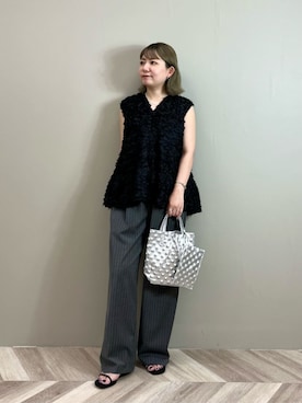 「アイテム（バングル/リストバンド）」を使った、YAMASHITAさん（レディース・156cm）の夏コーディネート