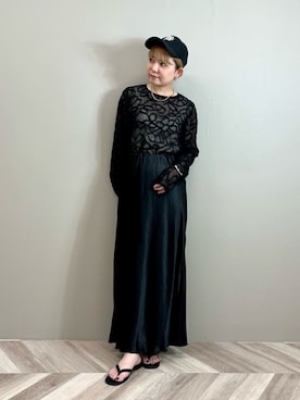 「アイテム（バングル/リストバンド）」を使った、YAMASHITAさん（レディース・156cm）の夏コーディネート
