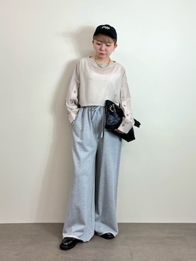 「アイテム（ブレスレット）」を使った、YAMASHITAさん（レディース・156cm）の夏コーディネート