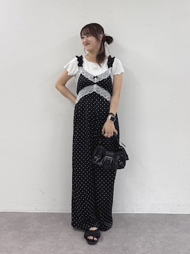 「アイテム（サロペット/オーバーオール）」を使った、erina yamshitaさん（レディース・160cm）の夏コーディネート