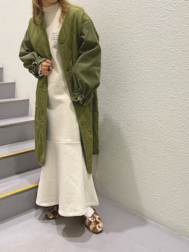 「刺繍」｜「アイテム（ダウンジャケット/コート）」を使った、erina yamshitaさん（レディース・160cm）の秋コーディネート