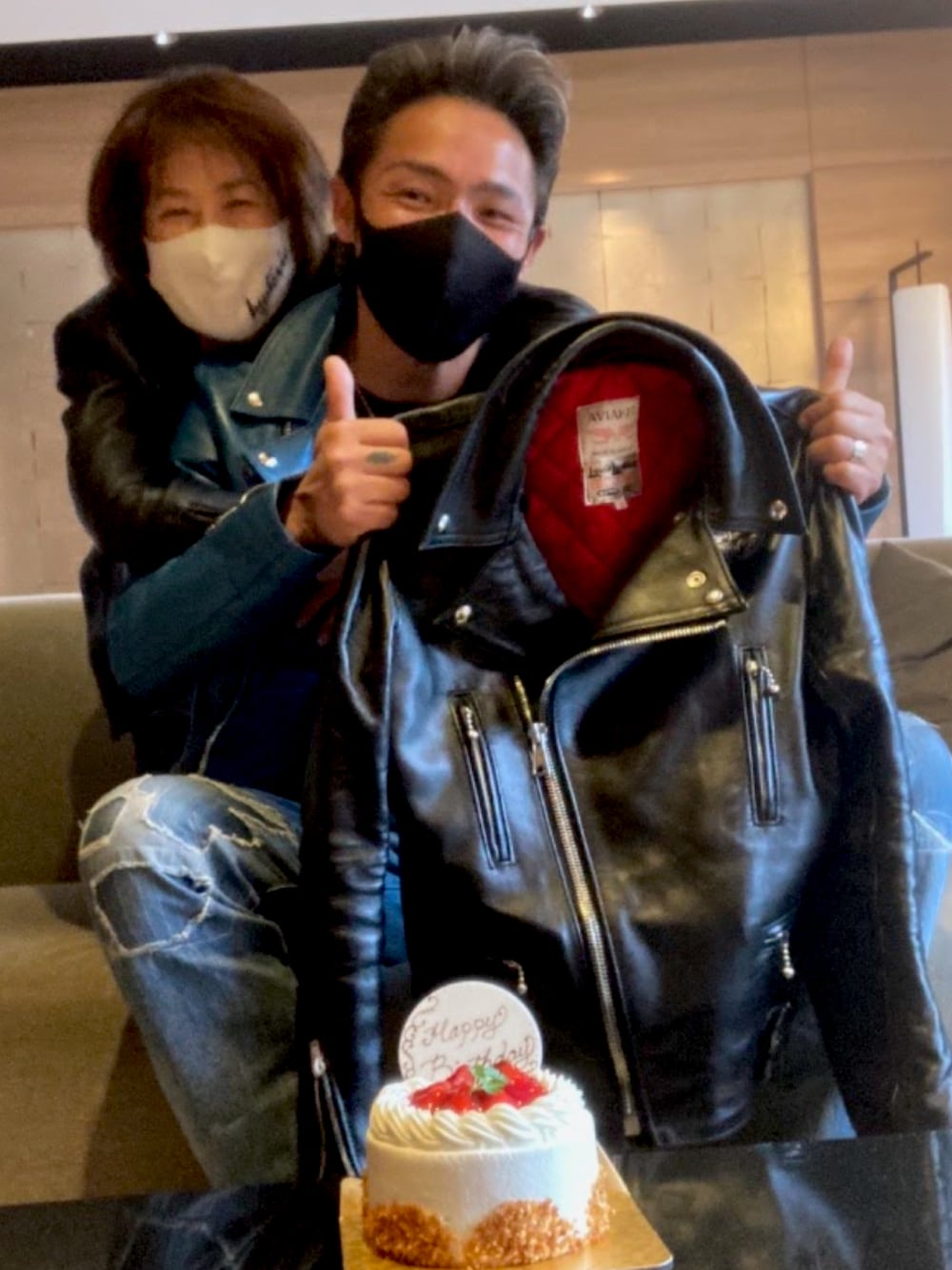 「lewis leathsers、ラットランドシープスキン、冬アウター、ブラック、革ジャン、ライダース、ライダースジャケット、レザージャケット、レザー、50代コーデ」｜「Lewis LeathersのLIGHTNING（ライダースジャケット、ブラック系）」を使った、futorockさん（メンズ・177cm）の冬コーディネートの1枚目の写真