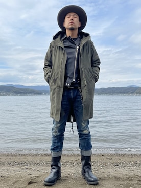 「glamb（グラム）のアイテム」を使った、futorockさん（メンズ・177cm）の冬コーディネート