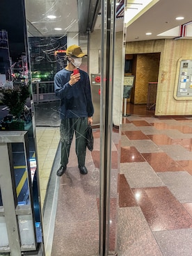 「アイテム（スウェットパンツ）」を使った、Rさん（メンズ・185cm）の秋コーディネート