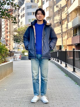 「ブルーコーデ」｜「アイテム（ダウンジャケット/コート）」を使った、NISHINOさん（メンズ・178cm）の冬コーディネート