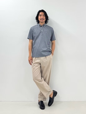 「NOLLEY’S（ノーリーズ）の《ビジカジ対応》クジラ Polo ボタンダウンポロシャツ 26SS（ポロシャツ、グレー系）」を使った、NISHINOさん（メンズ・178cm）の夏コーディネート