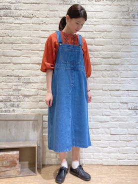 「刺繍」｜「アイテム（ジャンパースカート）」を使った、ユウキさん（レディース・169cm）の夏コーディネート