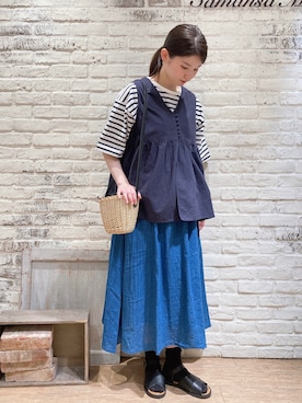 「Samansa Mos2（サマンサ モスモス）のウィローショルダーカゴバッグ（かごバッグ、ブラック系）」を使った、ユウキさん（レディース・169cm）の春コーディネート