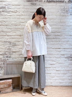 「Samansa Mos2（サマンサ モスモス）の2WAYボストンショルダーバッグ（ショルダーバッグ、ホワイト系）」を使った、ユウキさん（レディース・169cm）の春コーディネート