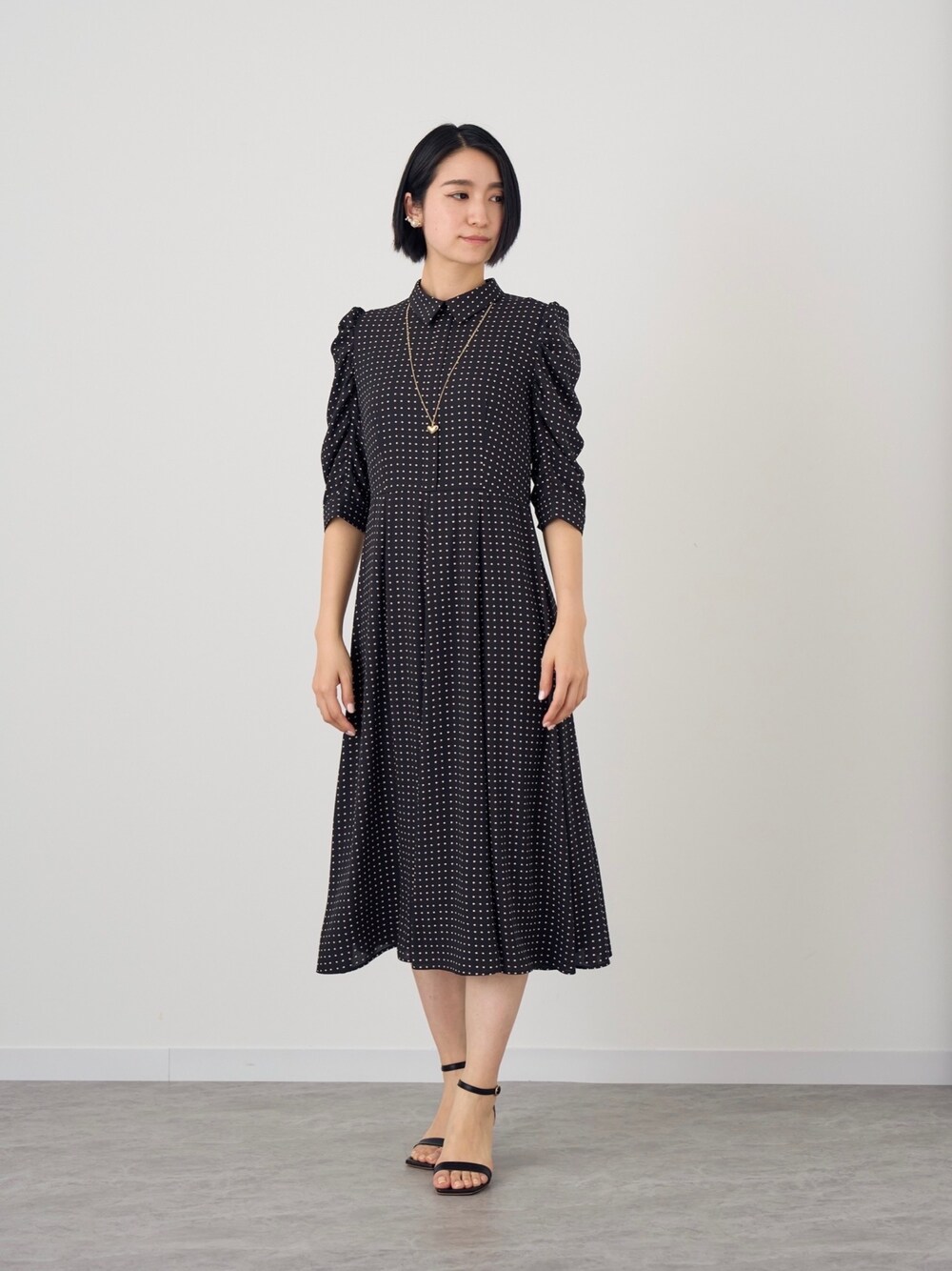 専用：美品 アナイ ピンドットプリント ボウタイリボン ロング丈ワンピース 1679120029_1000.jpg