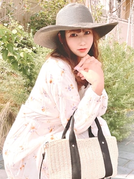 「H&M（エイチ・アンド・エム）のアイテム（ワンピース、ホワイト系）」を使った、川端Jessicaさん（レディース・166cm）の秋コーディネート