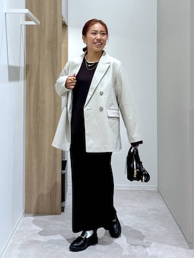 「アイテム（ヘアアクセサリー）」を使った、MiCAさん（レディース・154cm・30代）の秋コーディネート