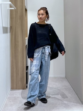「アイテム（シュシュ）」を使った、MiCAさん（レディース・154cm）の秋コーディネート