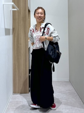 「アイテム（シュシュ）」を使った、MiCAさん（レディース・154cm）の秋コーディネート