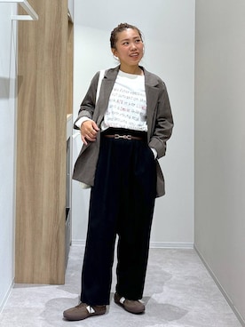 「アイテム（テーラードジャケット）」を使った、MiCAさん（レディース・154cm・30代）の秋コーディネート