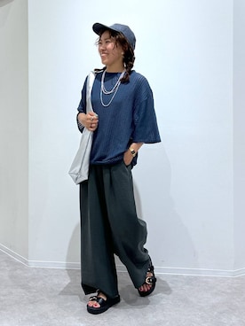 「GLOBAL WORK（グローバルワーク）のエアかるイージーワイドパンツ/323280（その他パンツ）」を使った、MiCAさん（レディース・154cm・30代）の夏コーディネート
