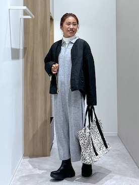 「アイテム（シュシュ）」を使った、MiCAさん（レディース・154cm・30代）の冬コーディネート