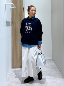 「アイテム（スウェット）」を使った、MiCAさん（レディース・154cm・30代）の秋コーディネート