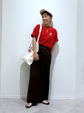 「GLOBAL WORK（グローバルワーク）のアイテム（パンツ）」を使った、MiCAさん（レディース・154cm）の夏コーディネート