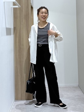 「GLOBAL WORK（グローバルワーク）のエアかるクッションベルトスニーカー/102313（スニーカー、ブラック系）」を使った、MiCAさん（レディース・154cm）の春コーディネート