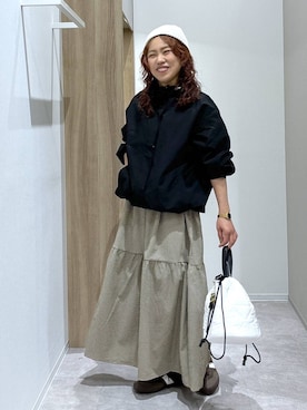 「GLOBAL WORK（グローバルワーク）のエアかるクラシックスニーカー/135751（スニーカー、ブラウン系）」を使った、MiCAさん（レディース・154cm）の春コーディネート