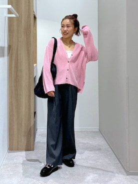 「アイテム（イヤリング）」を使った、MiCAさん（レディース・154cm）の秋コーディネート