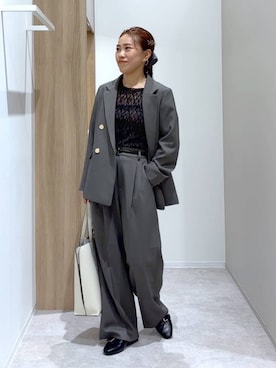 「アイテム（ヘアアクセサリー）」を使った、MiCAさん（レディース・154cm・30代）の秋コーディネート