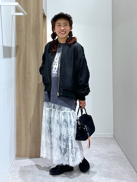 「アイテム（スウェット）」を使った、MiCAさん（レディース・154cm・30代）の秋コーディネート